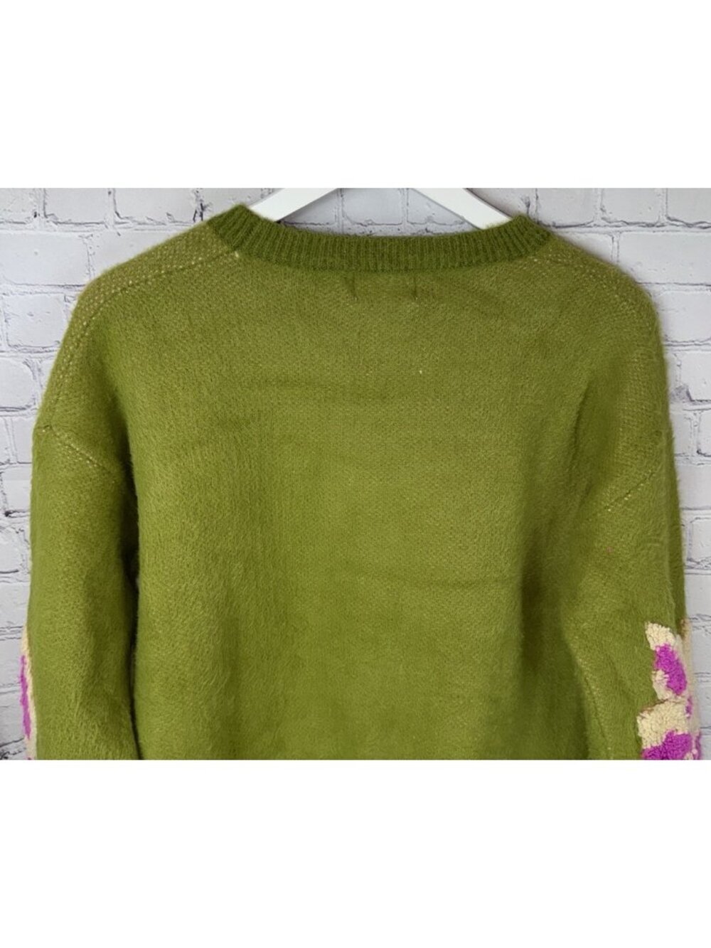 FRNCH Woman's Ulyssia Floral  Appliqué Sweater Green Pink Size Medium - Picture 7 of 7